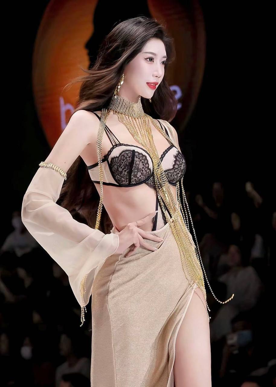 凌彩云 素颜 Polas 模卡 6